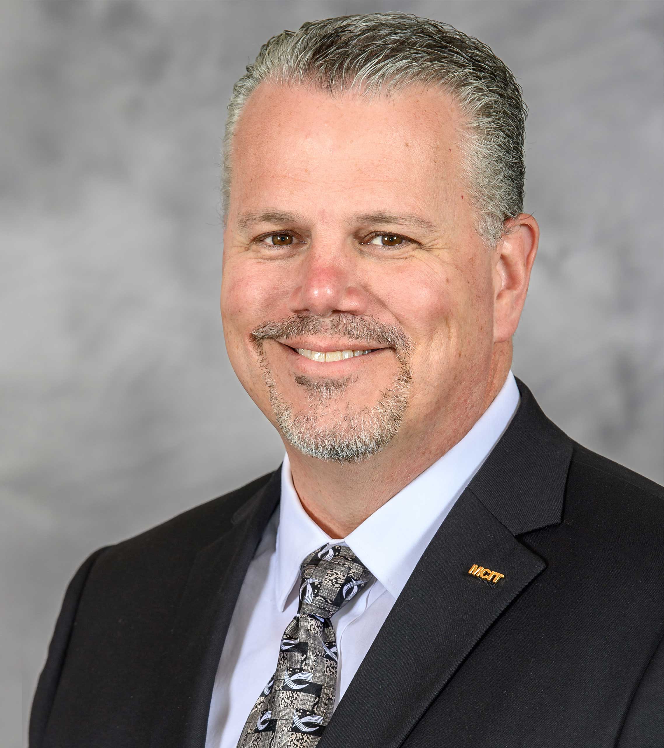 Portrait of Brett Skyles