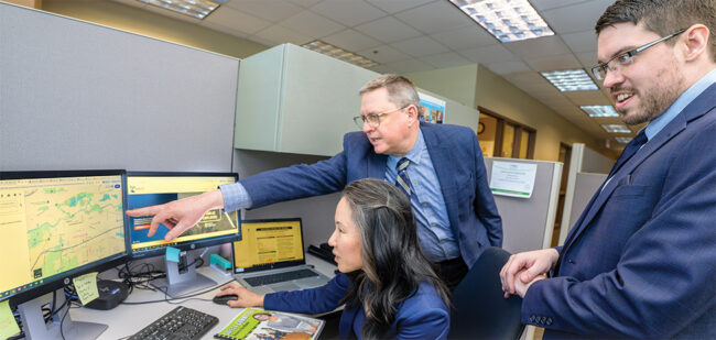 MCIT loss control consultant team confers